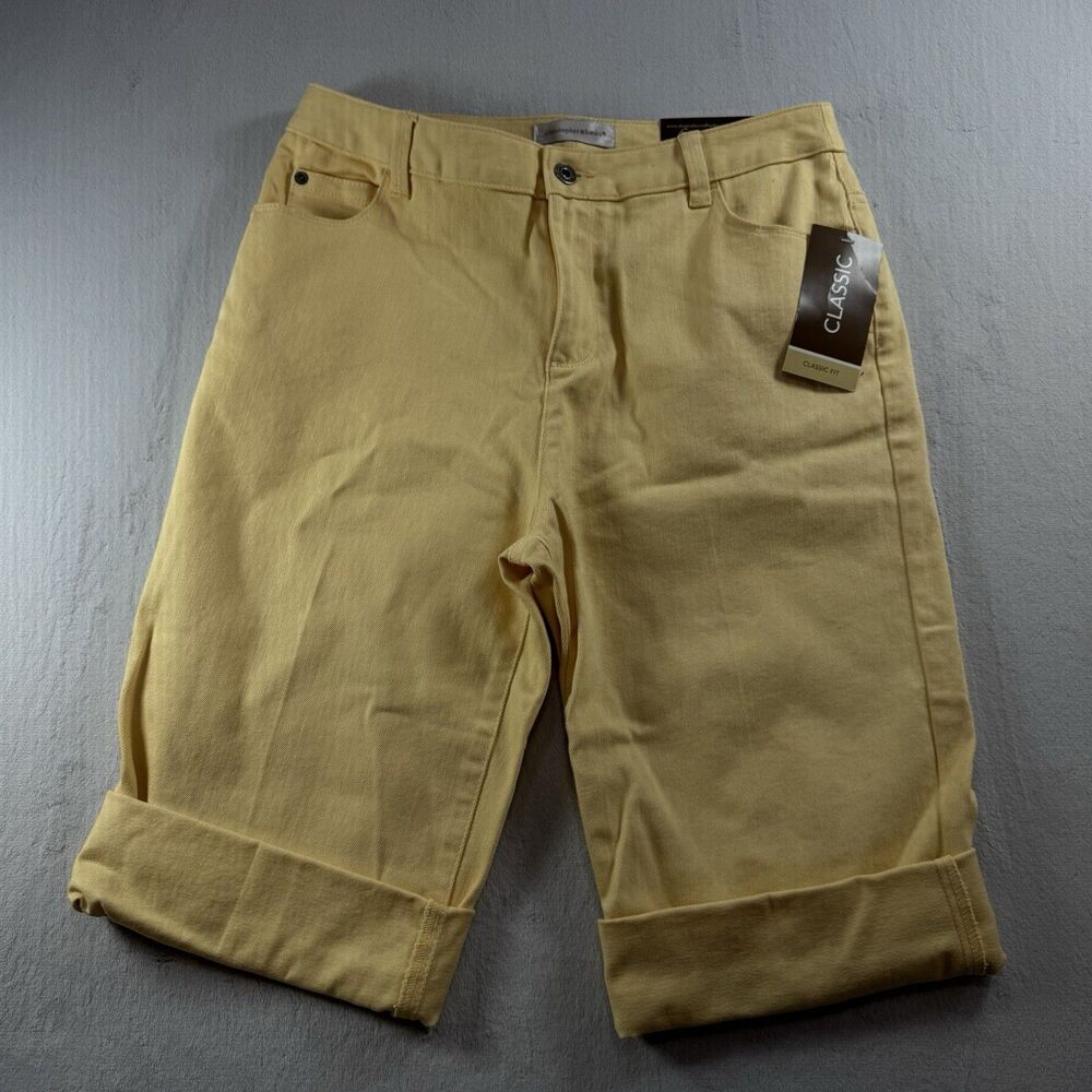 Christopher and Banks Jeans Size 4 Women's Denim Classic Fit Shorts yellow New